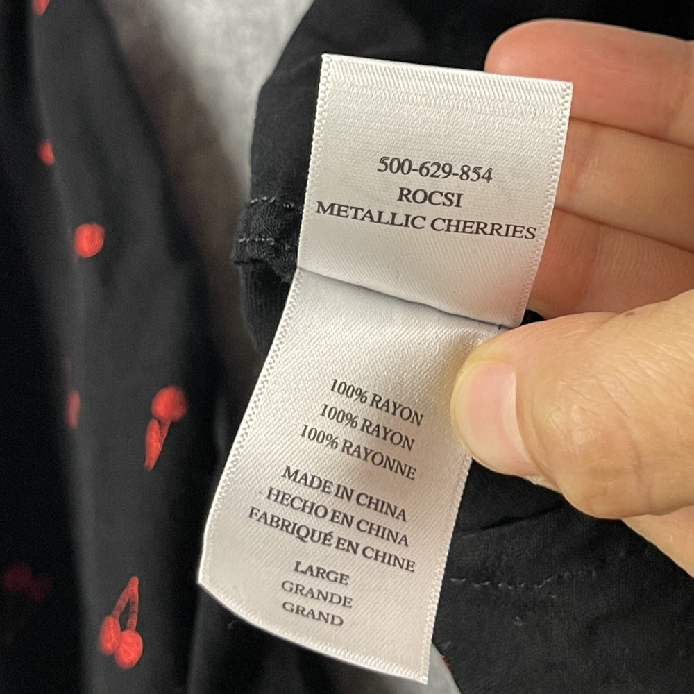 Revolve Rails Rocsi Top Womens Large Metallic Cherries Button Down Lightweight - Picture 8 of 16